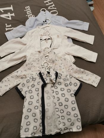 Vend chemises vestes et manteaux 18mois