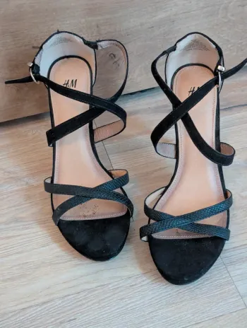 Sandales plateforme talons hauts