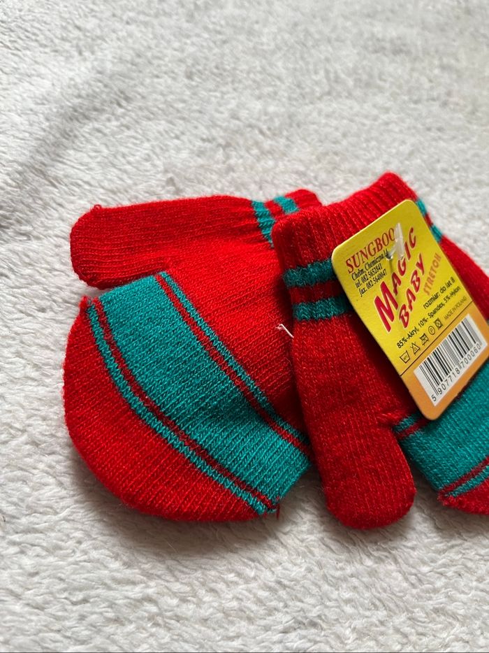 Moufles / gants bébé Taille 6-12 mois Neuf - photo numéro 2