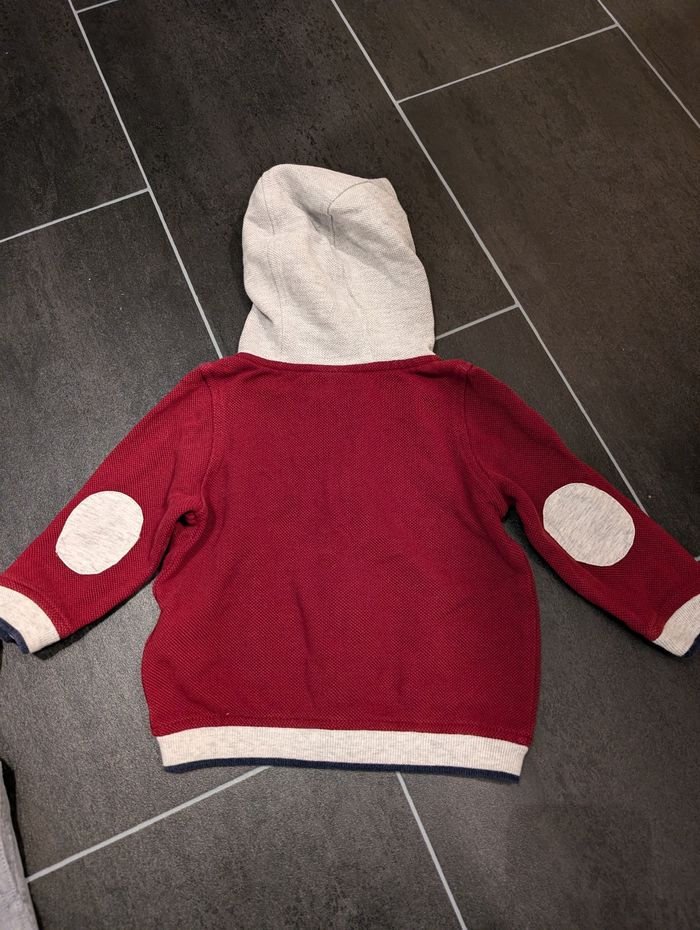 Salopette + body et un gilet - photo numéro 6