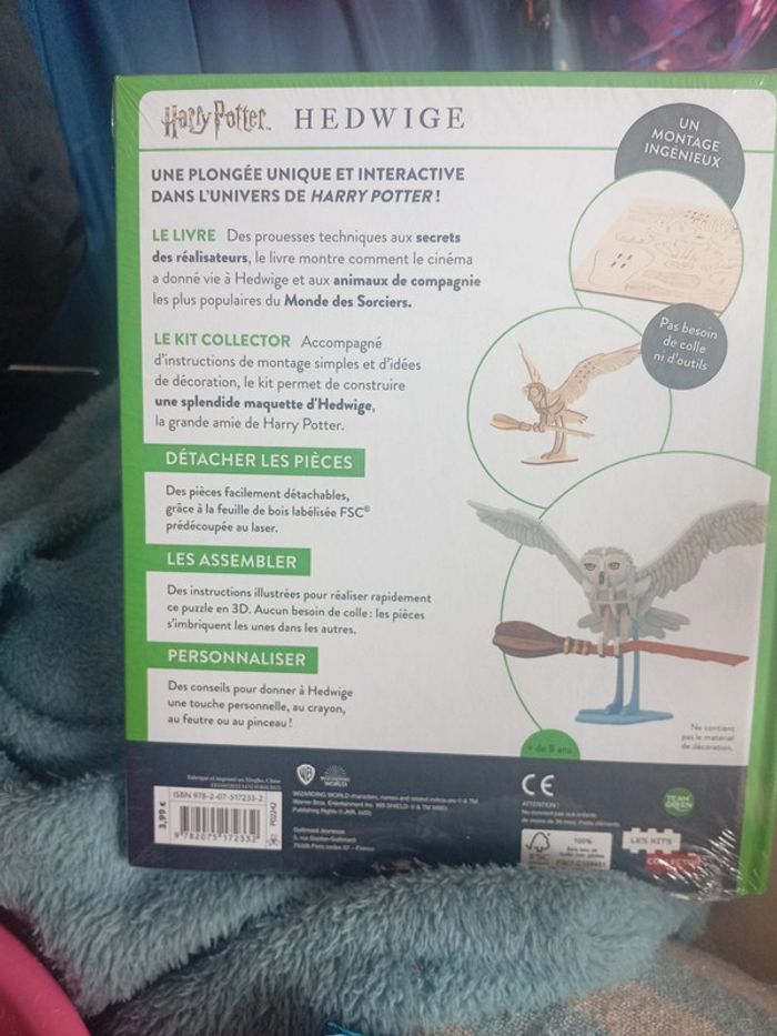 Livre et maquette Harry Potter - photo numéro 2