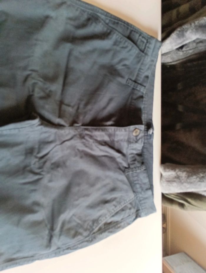 Pantalon Chino homme Kiabi taille 48 coupe droite - photo numéro 4