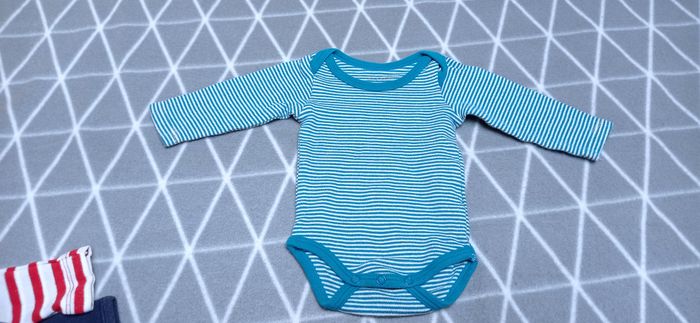 🦁Lot 6 bodies manches longues, 3 mois - photo numéro 5