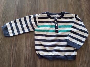 Pull taille 18 mois (81 cm)