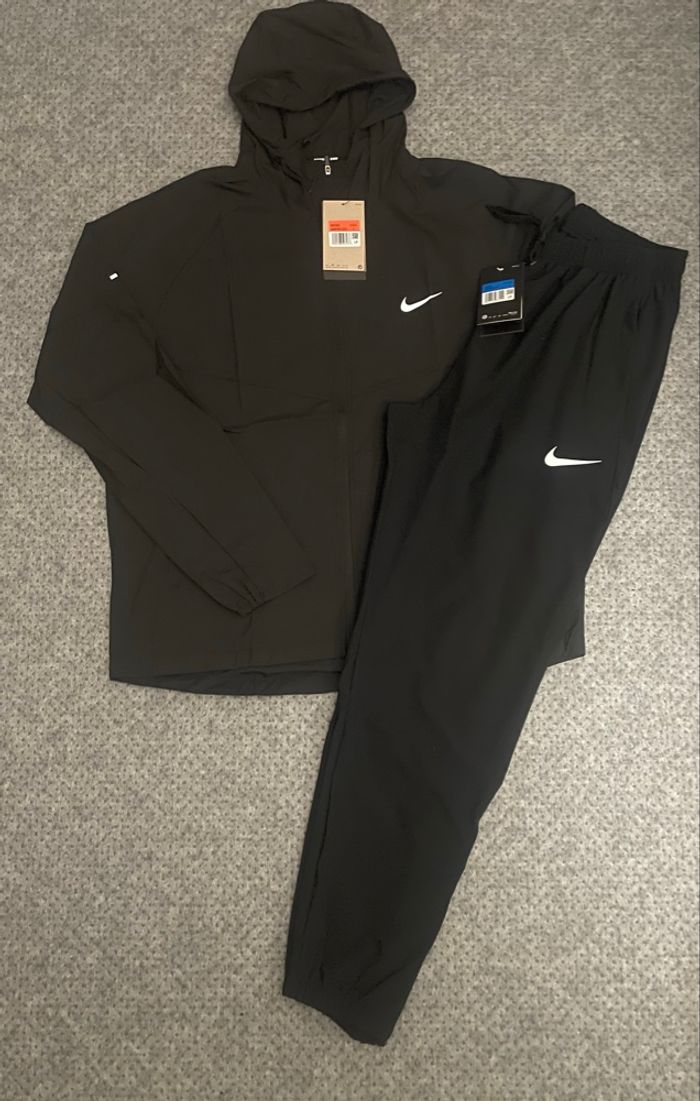 Ensemble nike running
