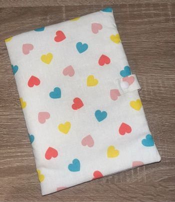 Protège carnet de santé cœur