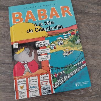 Babar à la fête de Célesteville