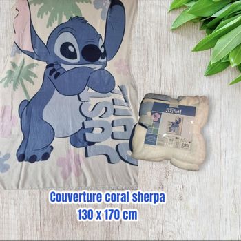 Grande couverture en sherpa stitch Disney