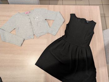 Robe noir + gilet gris argenté