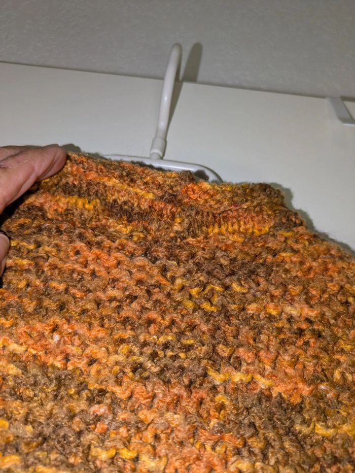 Grand pull sans manches fait main XL - photo numéro 7