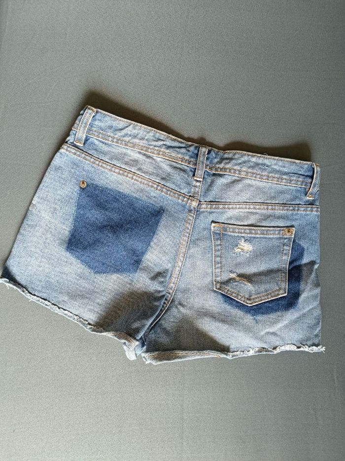Short en jean dechiré 🌷 Taille 36 - photo numéro 6
