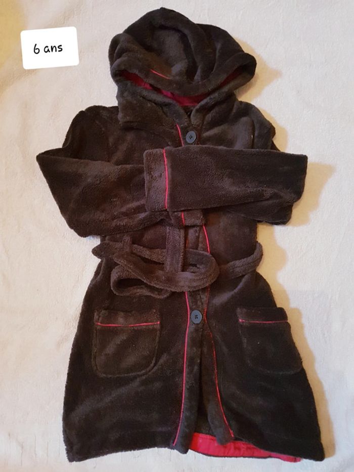 Robe de chambre okaidi 6 ans