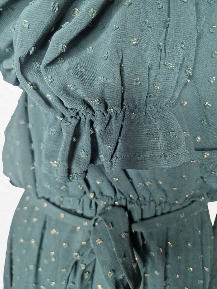 Robe casual Papillonne – M/L – Vert foncé – État : Très bon - photo numéro 4