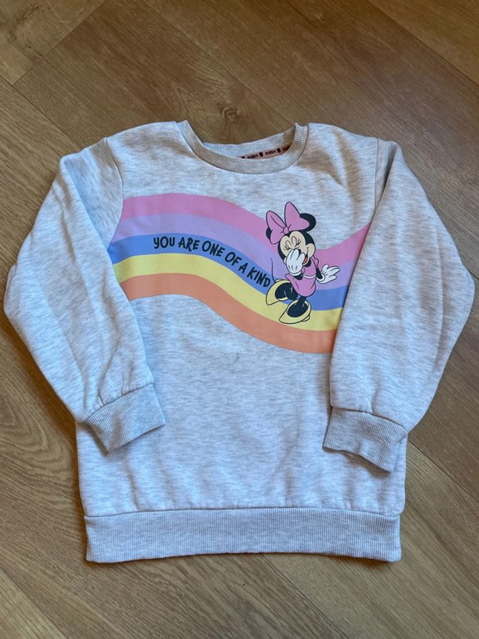 Pull Minnie gris Primark 7-8 ans