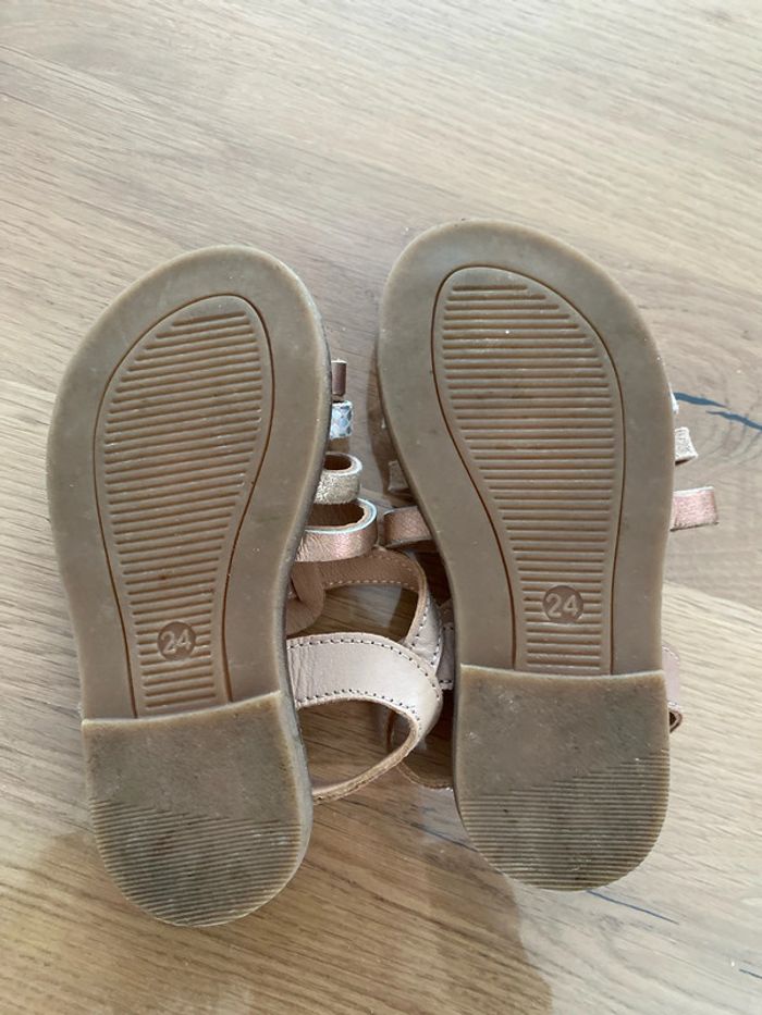 Sandale 24 - photo numéro 3