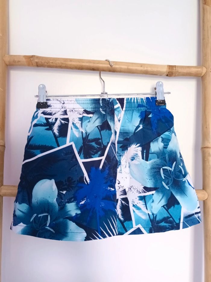 Short de bain bleu 4 / 5 ans - photo numéro 3