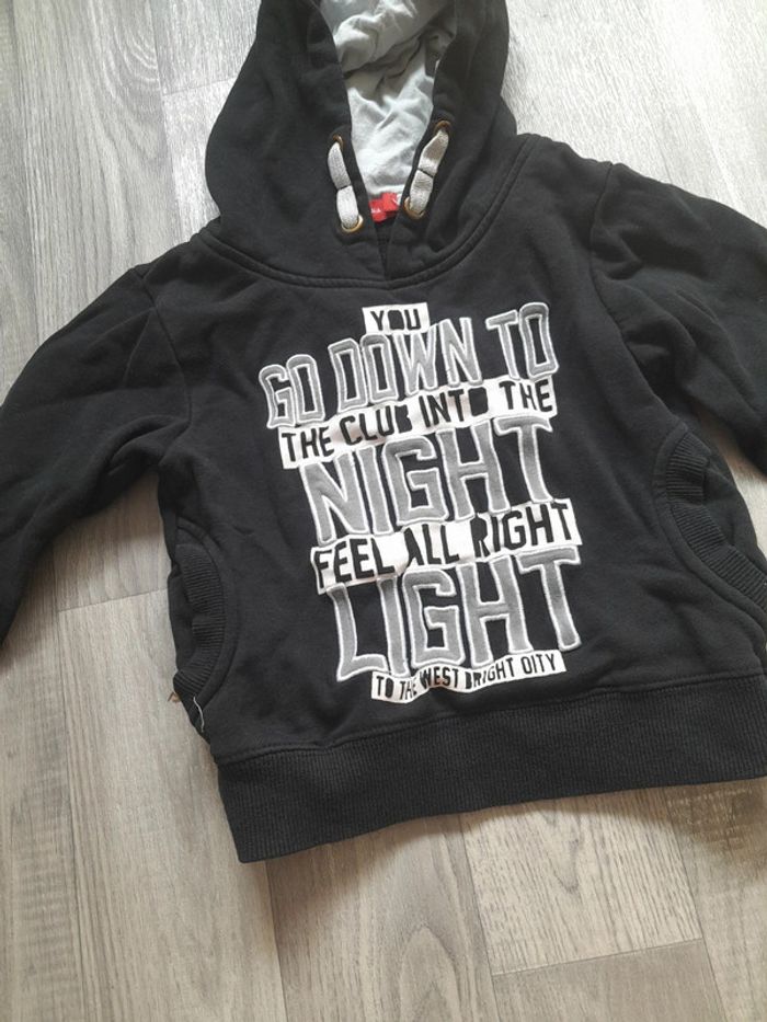 Pull à capuche - photo numéro 2