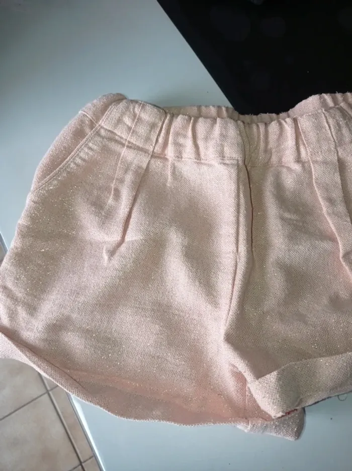 Short avec poches rose claires avec paillettes - photo numéro 4