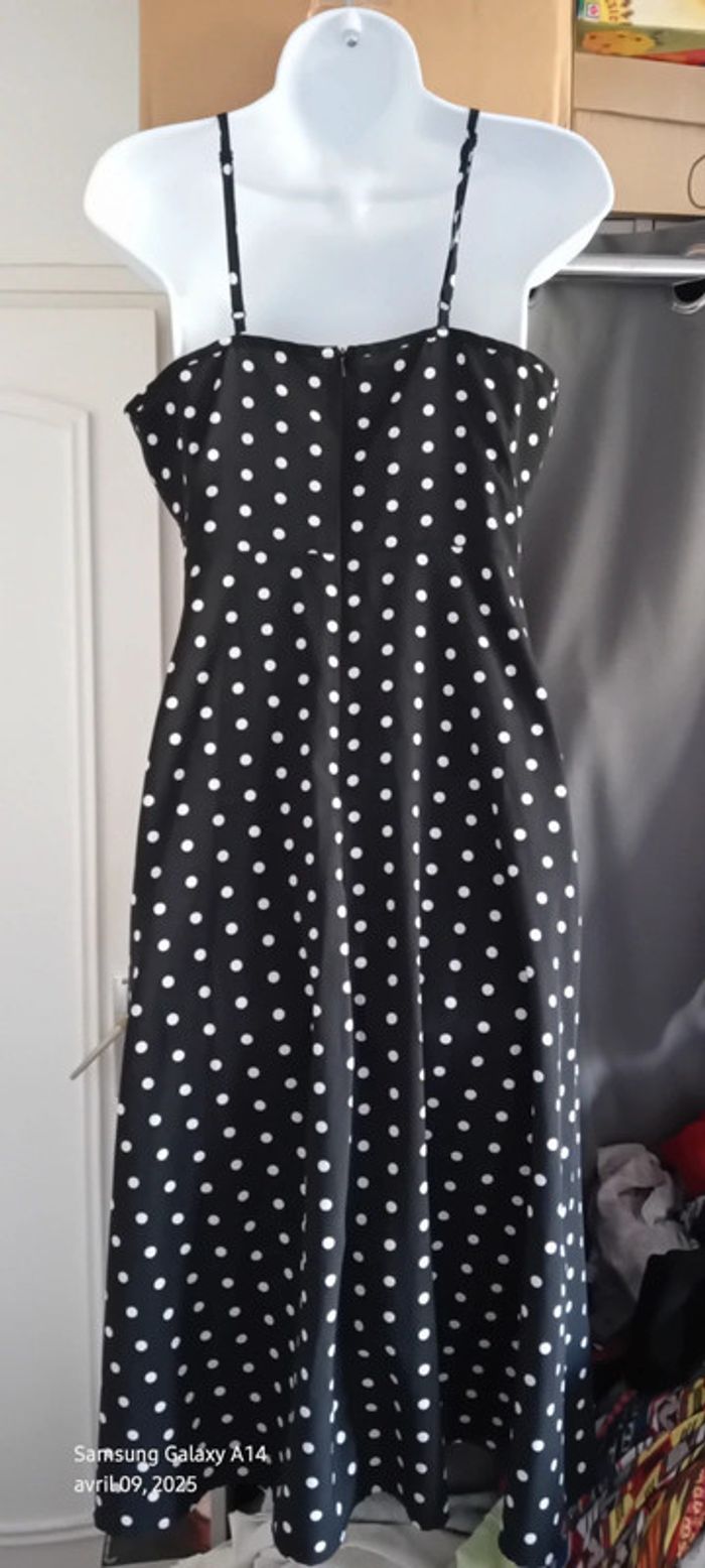 Robe longue fluide fines bretelles à pois avec fente noir femme M shein - photo numéro 3