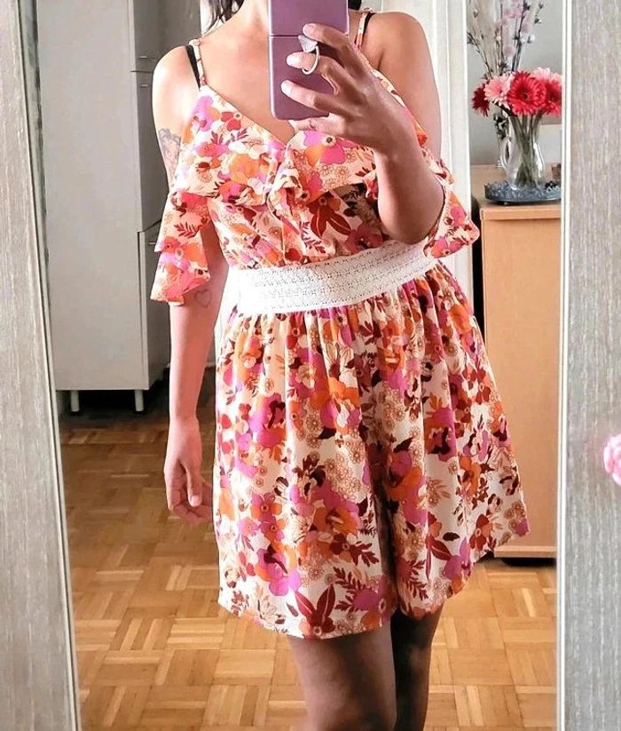 Magnifique combi short combishort Amisu Taille 38 - photo numéro 2
