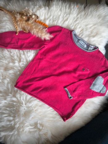 🩷 Joli pull rose avec cœurs gris Okaïdi 2 ans 🩷
