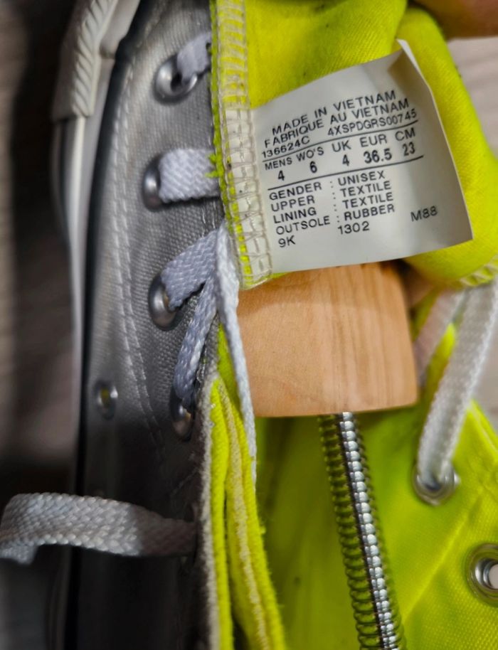 Chaussure Converse, grise et jaune, très bon état, pointure 36,5 - photo numéro 6