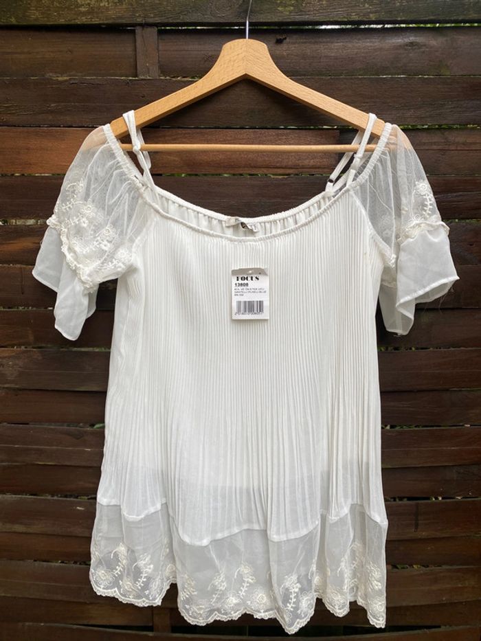 Tee-shirt à dentelle - photo numéro 2