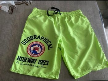 Short de bain fluo