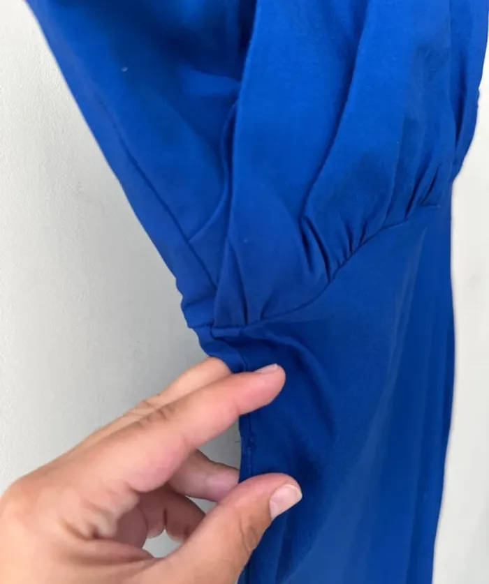 👗Vesper - Robe longueur mollet asymétrique en bengaline - Bleu de cobalt- très bon état - photo numéro 2
