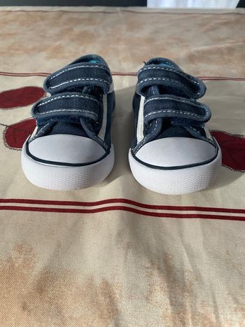 Chaussure garçon taille 20