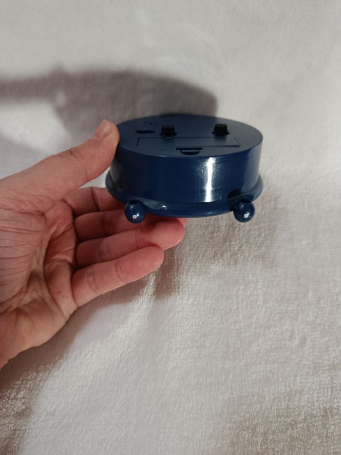 A saisir, réveil matin goodies " dragon ball " ! Jamais servi ! - photo numéro 3