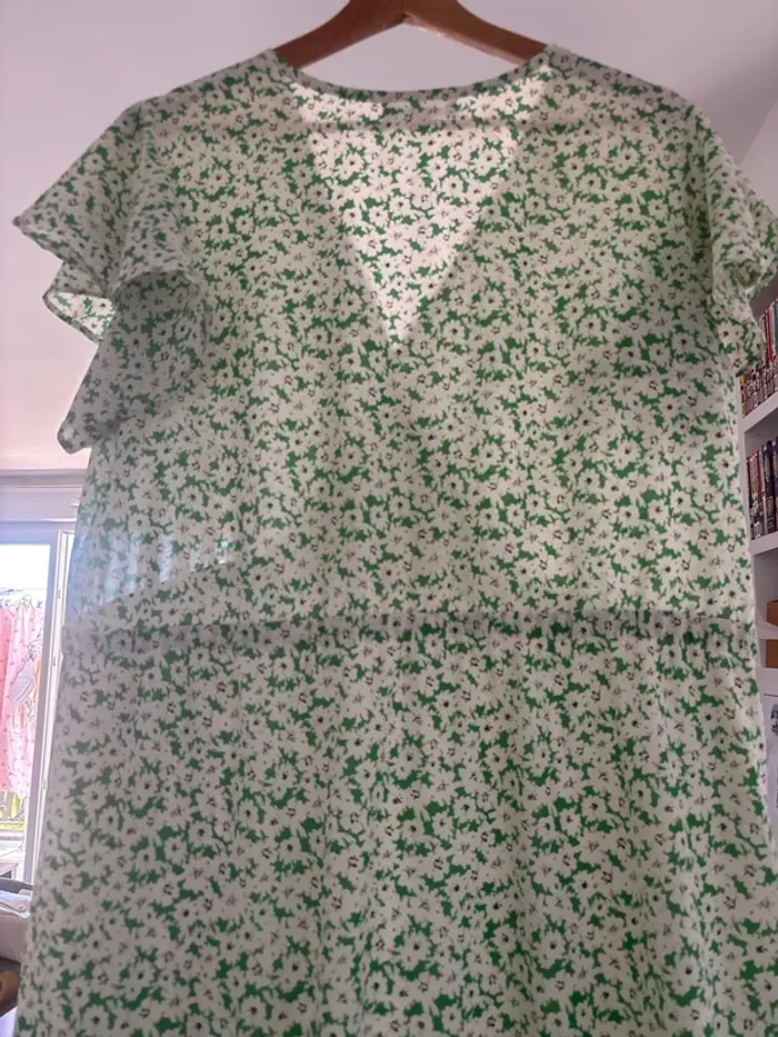 Robe vert estival en très bon état - photo numéro 6