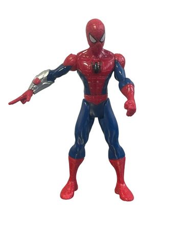 Figurine Marvel Spider-Man articulé de 15 cm Hasbro