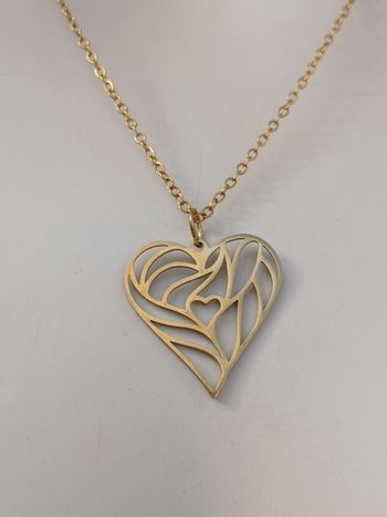 Collier en acier inoxydable doré coeur