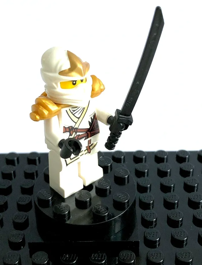 LEGO Ninjago Rise of the Snakes - Zane ZX - photo numéro 6