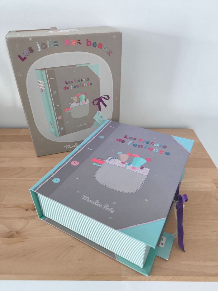 Coffret de Naissance Moulin Roty Les Jolis Pas Beaux