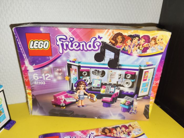 Lego Friends 41103 Le studio d'enregistrement studio de musique d olivia livi
LEGO Friends 41103 : Pop Star Recording Studio