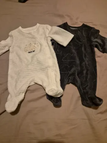 Lot 2 pyjamas 0mois (naissance) Kiabi