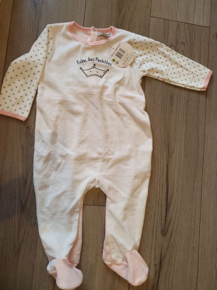 Pyjama velour 1 pièce, neuf, 18 mois