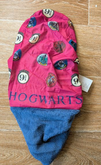 Cache cou Harry Potter neuf