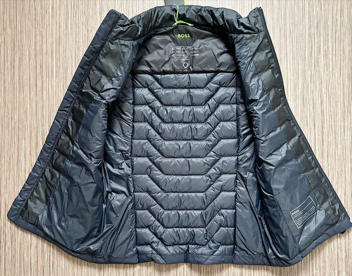 Doudoune Hugo Boss Neuf - photo numéro 7