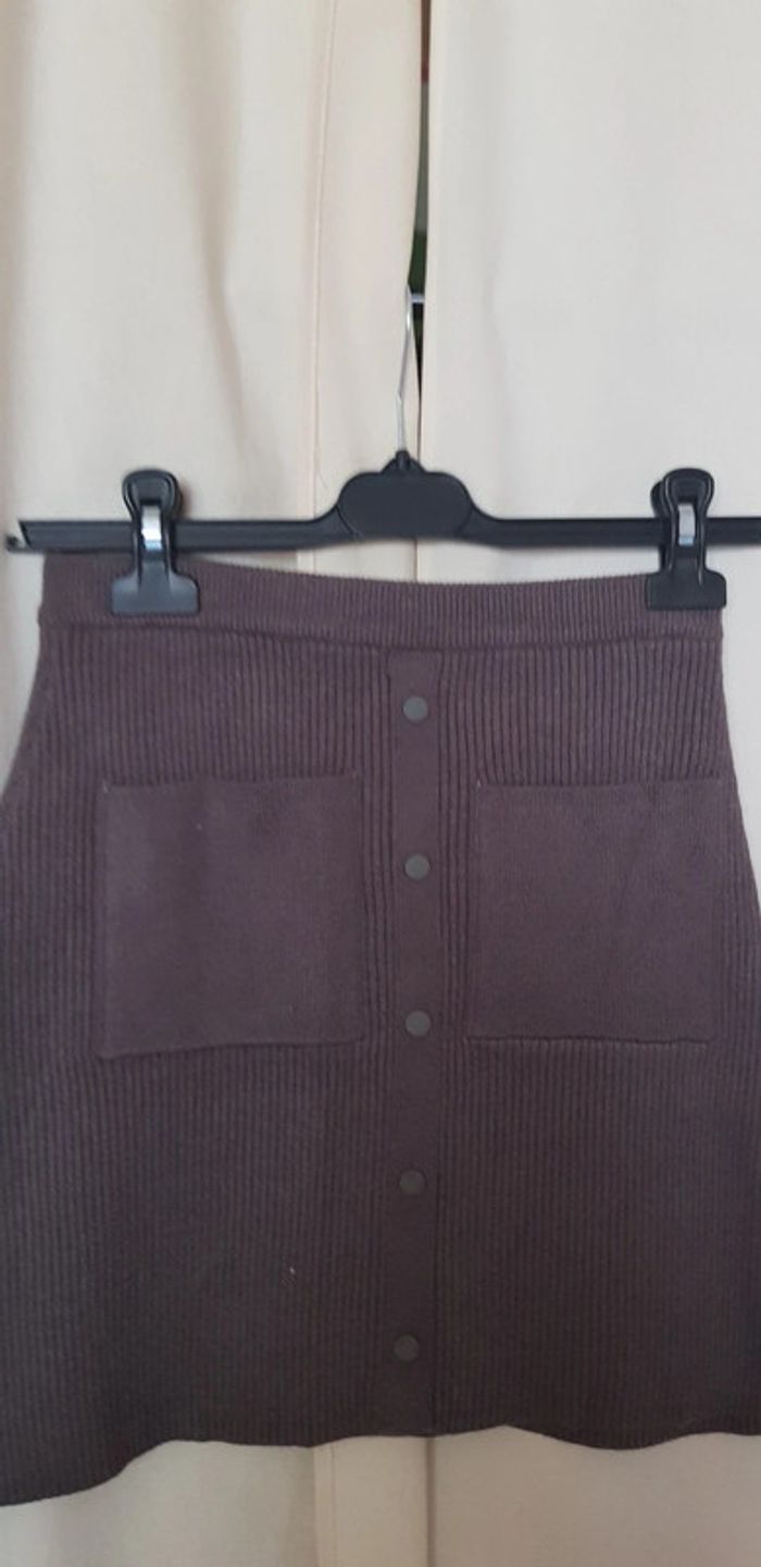 Mini-jupe bas évasé - photo numéro 3