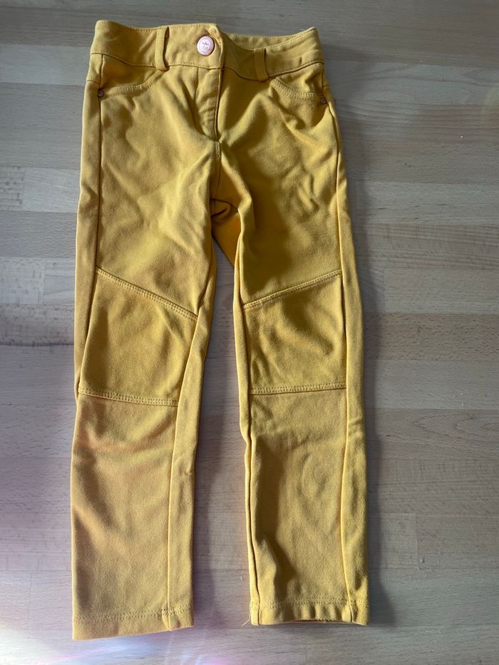 Lot 3 pantalons ( dont un offert ) - photo numéro 2