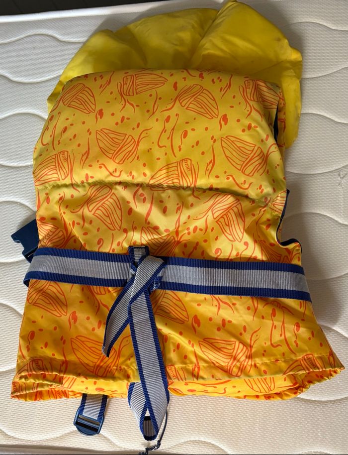 Gilet de sauvetage - photo numéro 3