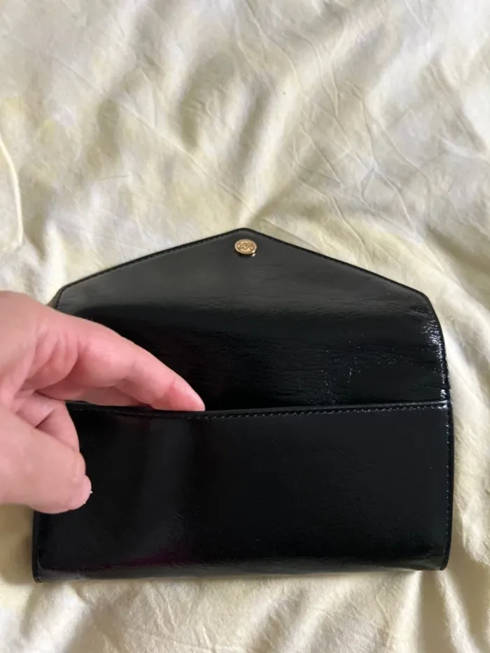 Vends pochette Mickel kors - photo numéro 5