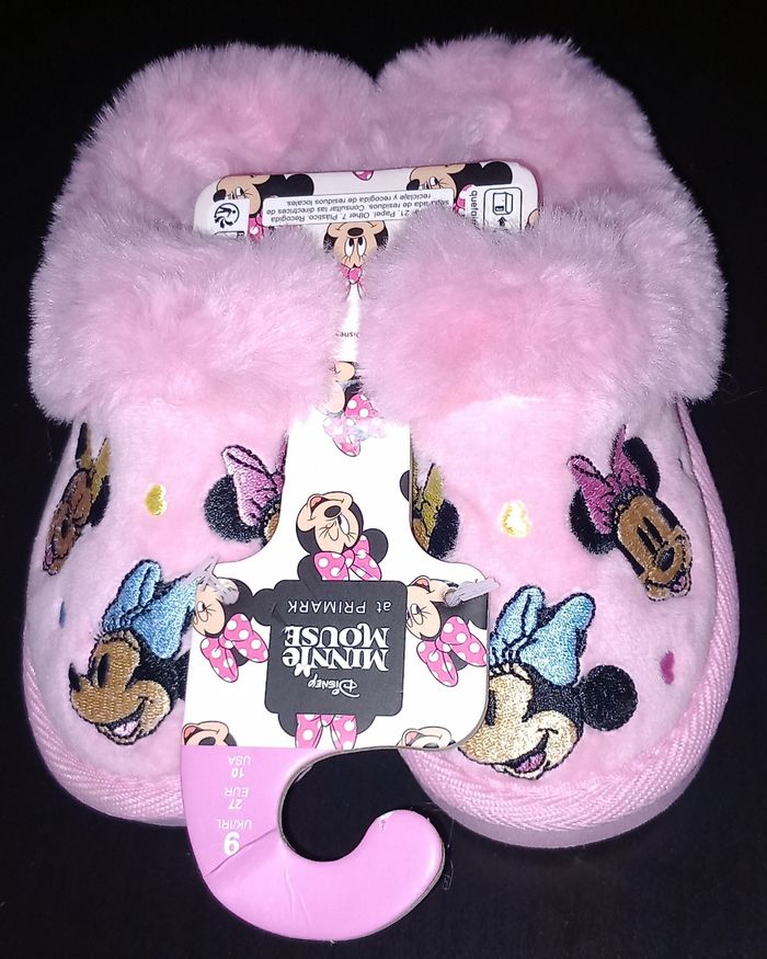 Chaussons Minnie Neuf avec étiquette - photo numéro 2