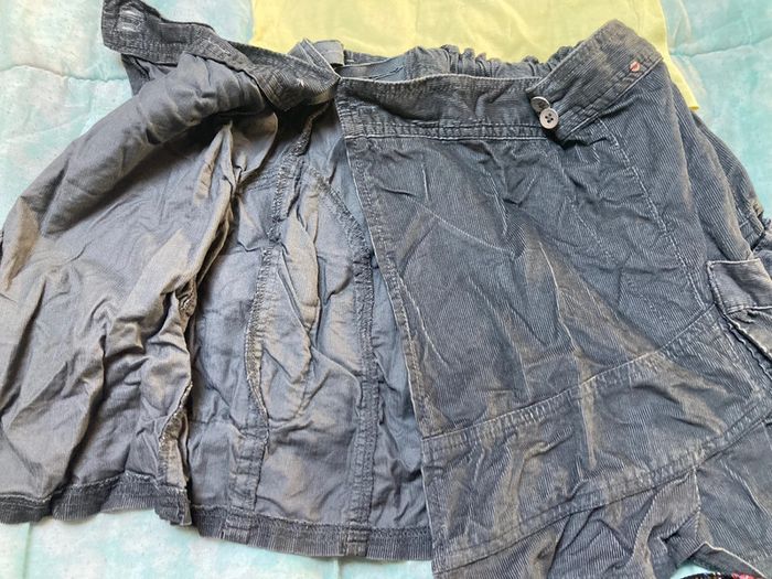 Lot de 2 jupes + 1 tee shirt 6 ans - photo numéro 5