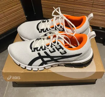 Baskets Asics
