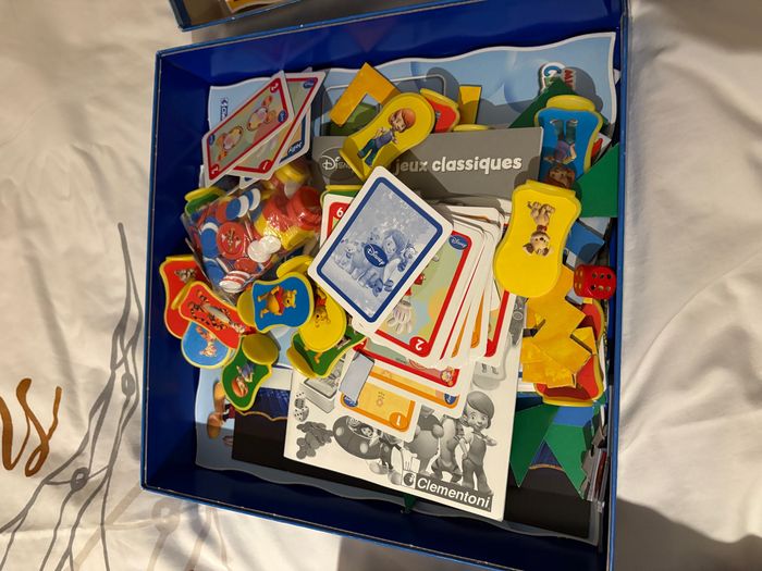 Boîte de 80 jeux classiques Disney en l’état - photo numéro 2