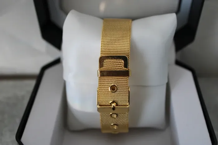 Montre chic dorée DQG - photo numéro 8